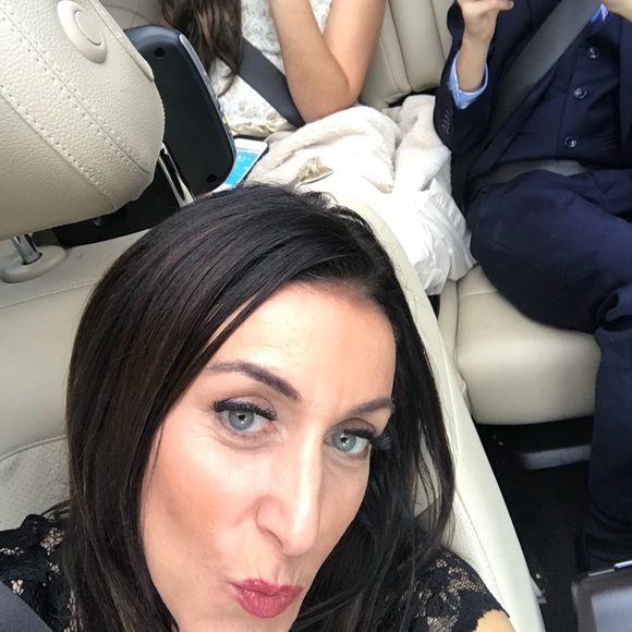 Meet your Posher, Maria - Picture 1 of 4